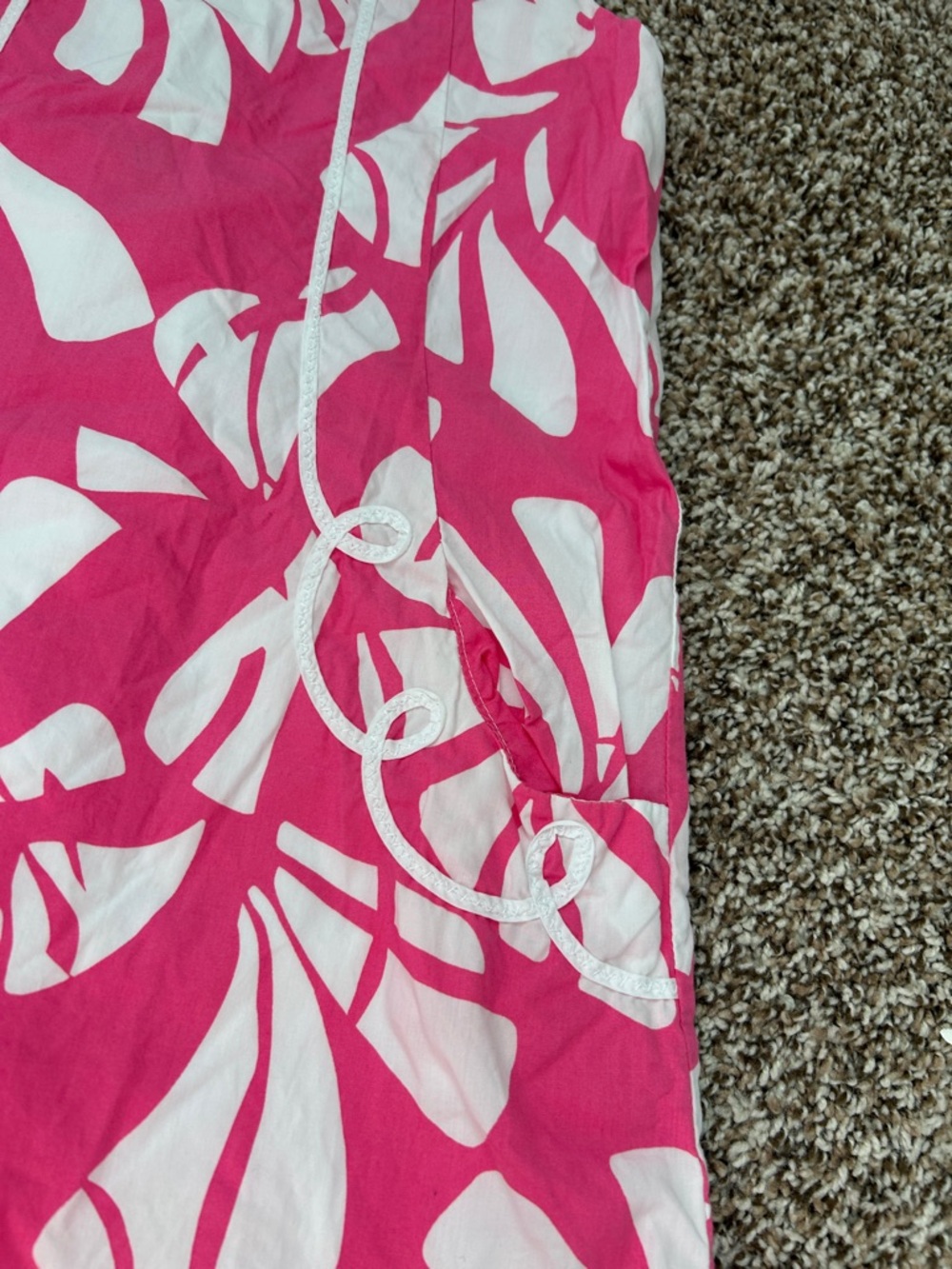 Lilly Pulitzer Pink and White Floral Sleeveless Tropical Shift Dress- Girls 6 - Picture 3 of 8